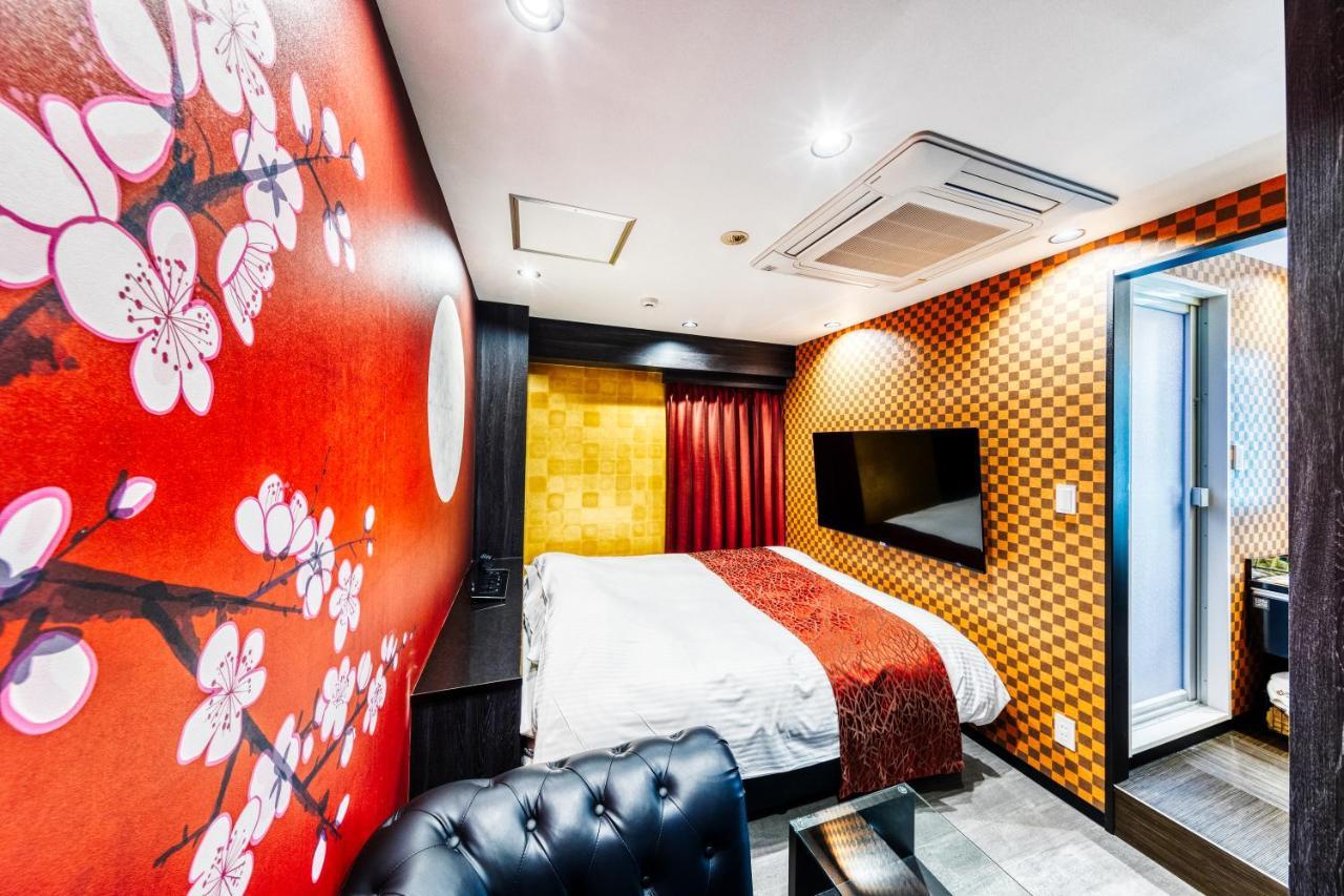 Hotel Lotus Umeda -Adult Only Osaka Buitenkant foto