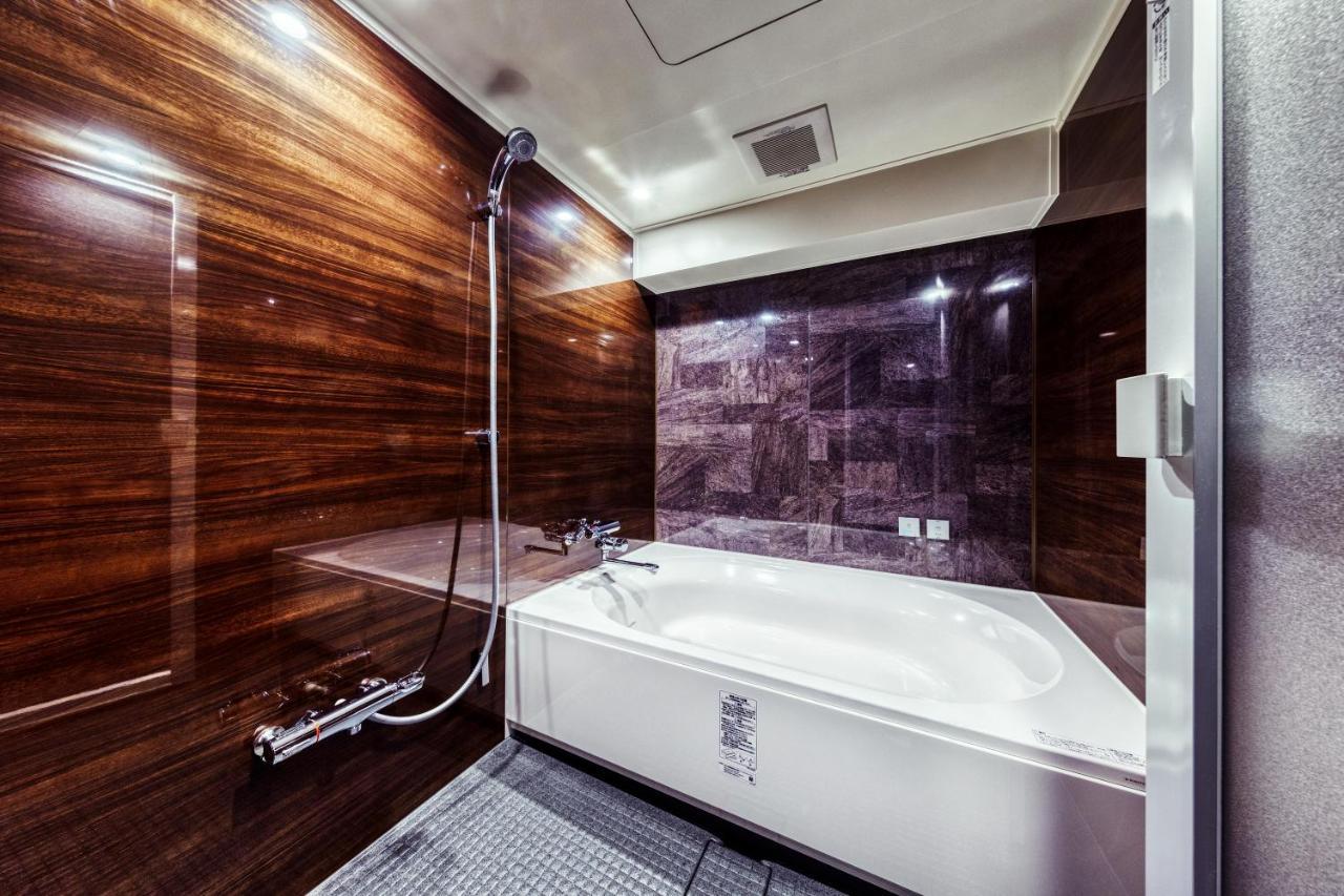 Hotel Lotus Umeda -Adult Only Osaka Buitenkant foto