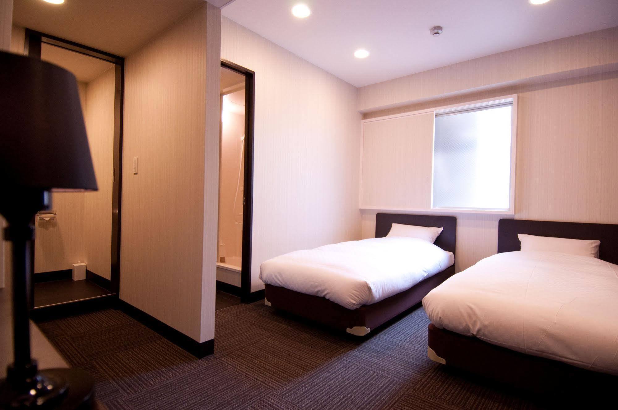 Hotel Lotus Umeda -Adult Only Osaka Buitenkant foto