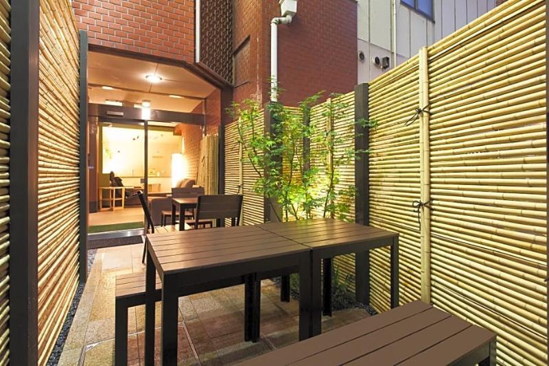 Hotel Lotus Umeda -Adult Only Osaka Buitenkant foto